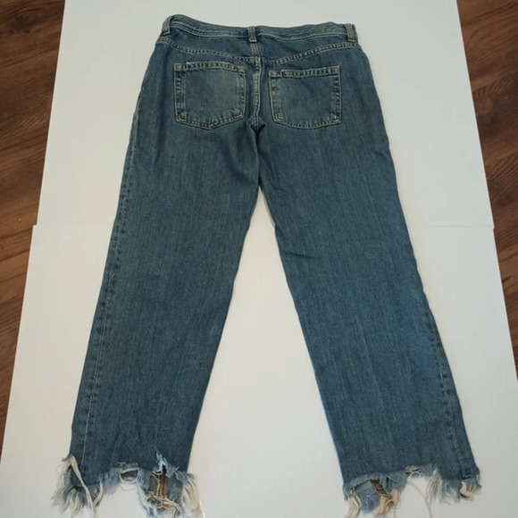 We The Free Faded Blue Frayed Distressed Straight Leg Cropped Jean A11 - Picture 8 of 8